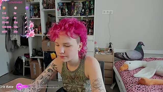 Snapshot of School_Love chatting on 02.24.26 School Love online show from 02.24.26