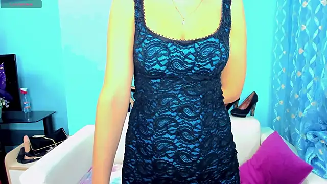 Snapshot of LindaaLu chatting on 02.02.26 LindaaLu online show from 02.02.26