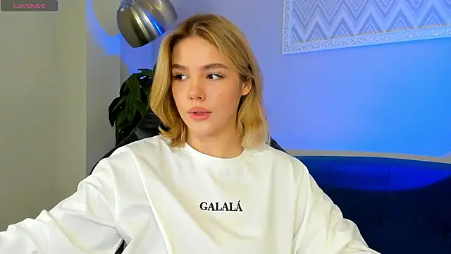 Anna Robinson online show from 03.08.25