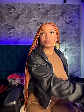 Melany Williams online show from 11.24.25