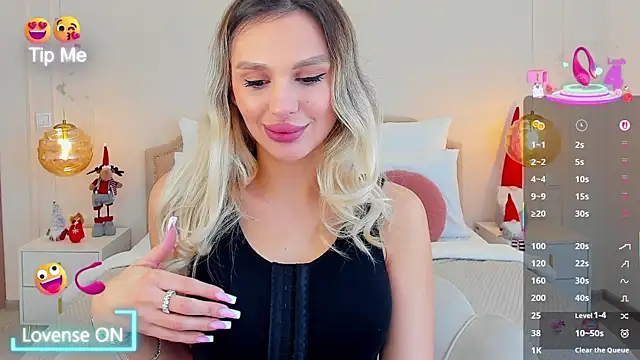 MissLoou online show from 01.12.26