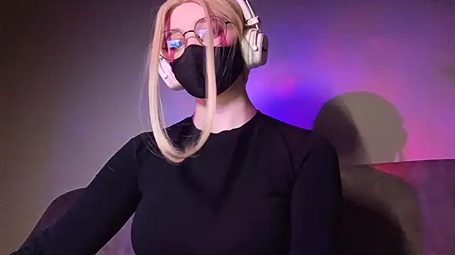 DanaWard online show from 03.07.26