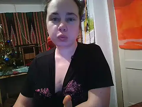 Cora Maro online show from 01.09.25