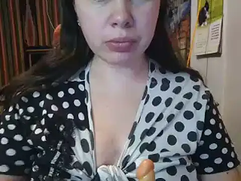 Cora Maro online show from 01.11.25