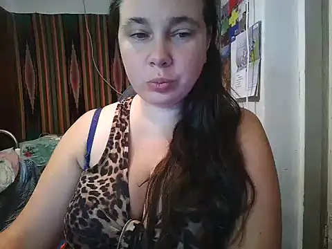 Cora Maro online show from 09.09.25