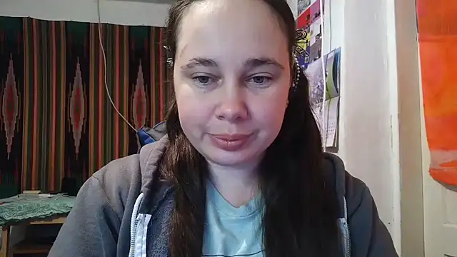 Snapshot of Cora_Maro chatting on 09.28.25 Cora Maro online show from 09.28.25