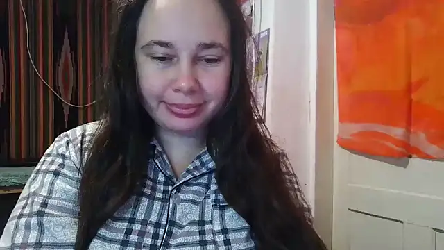 Snapshot of Cora_Maro chatting on 10.04.25 Cora Maro online show from 10.04.25