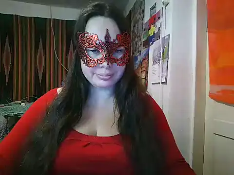 Snapshot of Cora_Maro chatting on 10.13.25 Cora Maro online show from 10.13.25