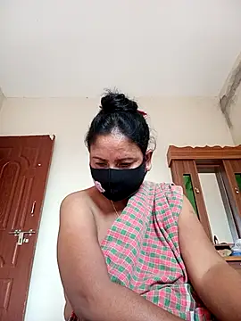 Snapshot of Neha-Roy chatting on 10.18.25 Neha-Roy online show from 10.18.25