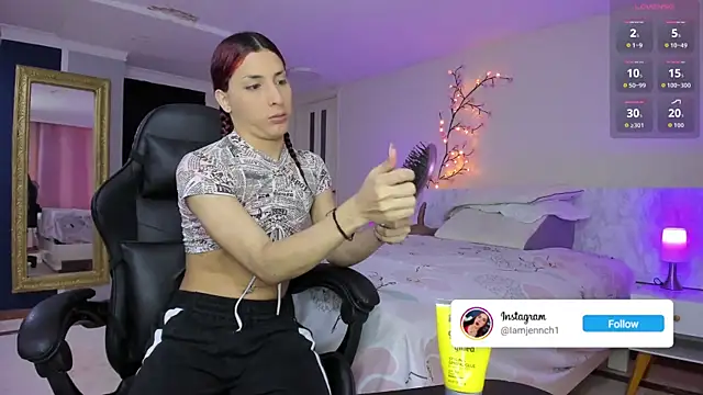 charolbruce 1 online show from 12.20.25