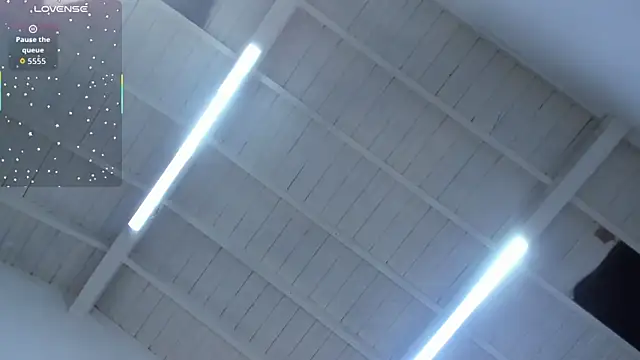 Snapshot of AbigailWilliams_ chatting on 09.15.25 AbigailWilliams online show from 09.15.25