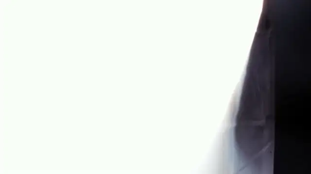 Snapshot of AbigailWilliams_ chatting on 10.30.25 AbigailWilliams online show from 10.30.25