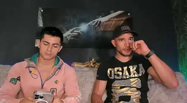 Crhis N Derek online show from 12.19.24