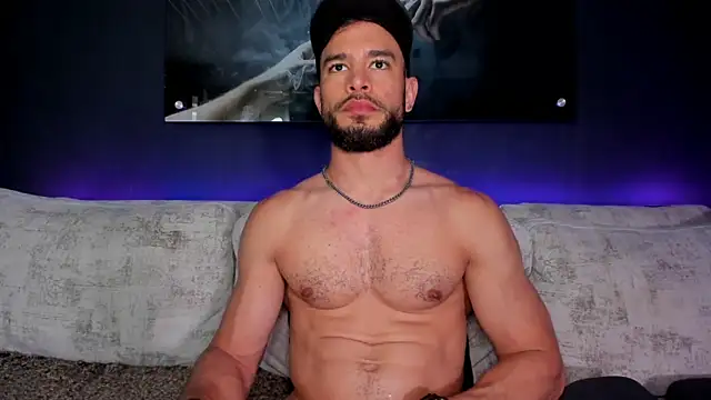 Crhis N Derek online show from 01.22.25