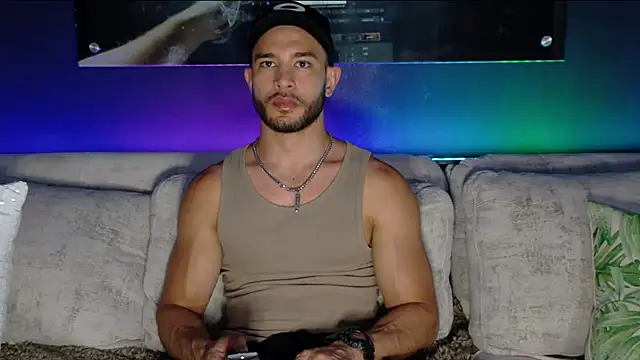 Crhis N Derek online show from 09.09.25