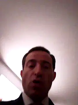 Snapshot of openlegsforyou chatting on 09.26.25 openlegsforyou online show from 09.26.25