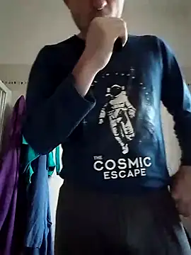 Snapshot of openlegsforyou chatting on 10.08.25 openlegsforyou online show from 10.08.25