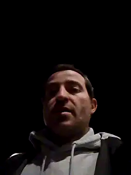 Snapshot of openlegsforyou chatting on 11.03.25 openlegsforyou online show from 11.03.25