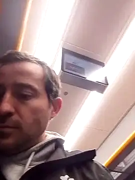 Snapshot of openlegsforyou chatting on 11.05.25 openlegsforyou online show from 11.05.25