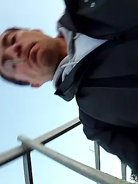 Snapshot of openlegsforyou chatting on 11.10.25 openlegsforyou online show from 11.10.25