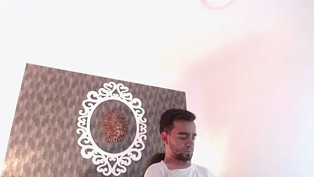 Little Alann online show from 03.22.25