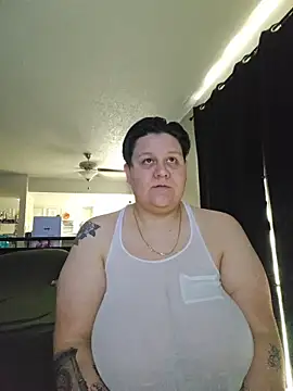 Snapshot of DevilDahm chatting on 02.05.26 DevilDahm online show from 02.05.26