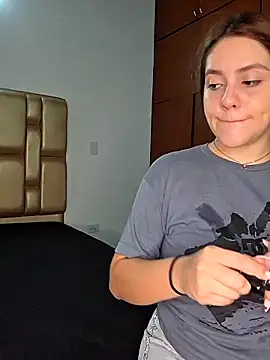 Sthef Castle online show from 09.29.25