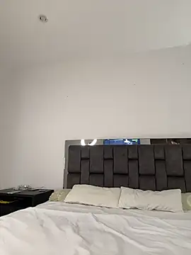 Sthef Castle online show from 03.14.26