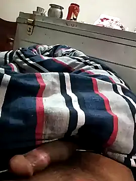 Snapshot of INDIANBOY7439 chatting on 01.17.25 INDIANBOY7439 online show from 01.17.25