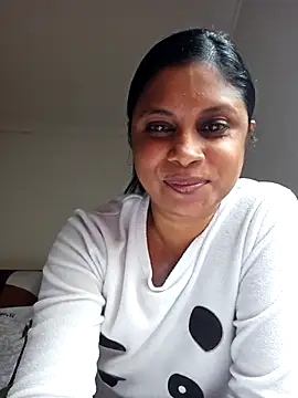 Snapshot of Sensual_indian7 chatting on 11.07.25 Sensual indian7 online show from 11.07.25