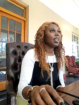 Snapshot of YourDreamLady22 chatting on 01.28.25 YourDreamLady22 online show from 01.28.25