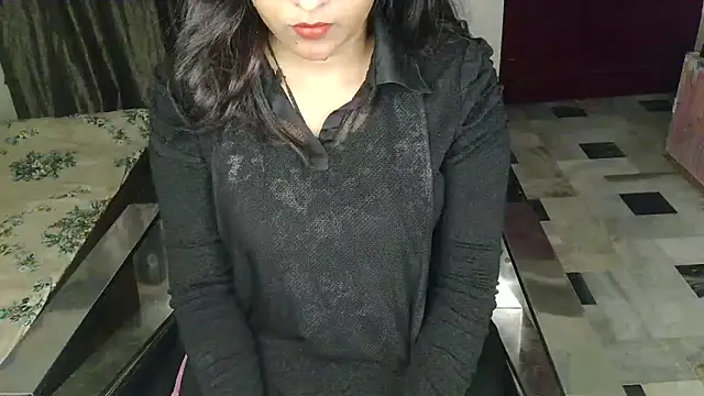 aarushi sharmaa online show from 11.27.25