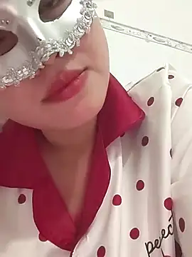 girldam95 online show from 02.20.26