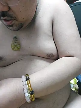 Snapshot of zeusu0095 chatting on 11.10.25 zeusu0095 online show from 11.10.25