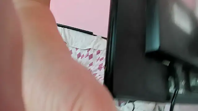 Snapshot of HotSweetAngel chatting on 09.28.25 HotSweetAngel online show from 09.28.25