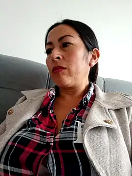 MARIANA-12  online show from 12.30.24