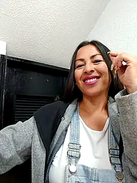 MARIANA-12  online show from 03.05.25