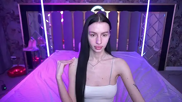 Snow WhiteeeX online show from 04.09.26