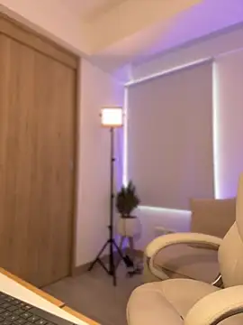 Lanataylor- online show from 01.18.26