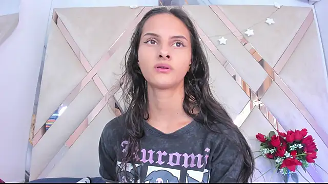 Snapshot of ninaht chatting on 11.29.25 ninaht online show from 11.29.25