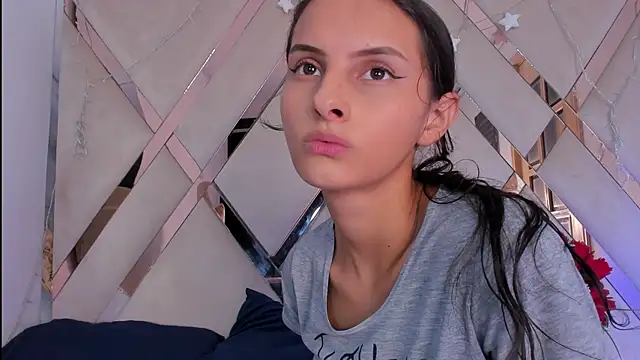 Snapshot of ninaht chatting on 01.05.26 ninaht online show from 01.05.26