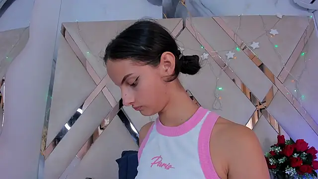 Snapshot of ninaht chatting on 01.06.26 ninaht online show from 01.06.26