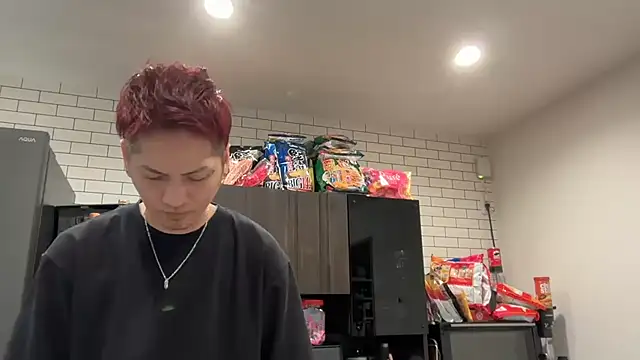 Snapshot of kensnb chatting on 10.06.25 kensnb online show from 10.06.25