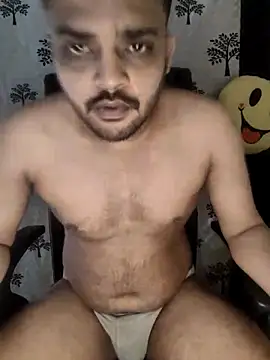 Mr Handsome hunk online show from 11.02.25