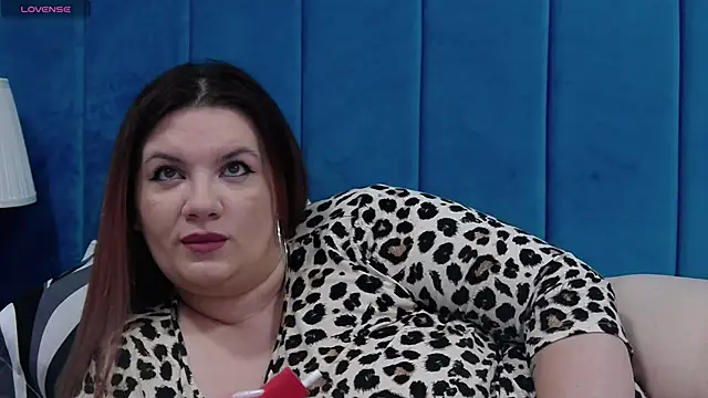 Snapshot of MelanieBrownn chatting on 12.22.24 MelanieBrownn online show from 12.22.24