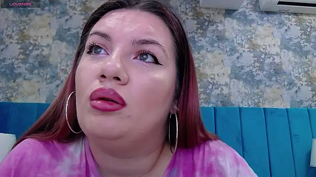 Snapshot of MelanieBrownn chatting on 12.29.24 MelanieBrownn online show from 12.29.24