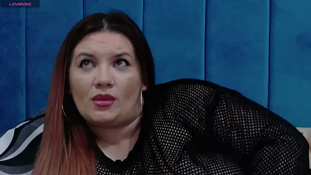 Snapshot of MelanieBrownn chatting on 12.30.24 MelanieBrownn online show from 12.30.24