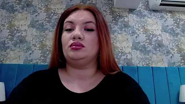 Snapshot of MelanieBrownn chatting on 01.05.25 MelanieBrownn online show from 01.05.25