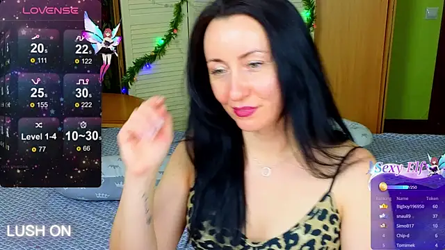 Snapshot of Roxyy_Star chatting on 01.18.25 Roxyy Star online show from 01.18.25