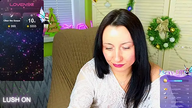 Snapshot of Roxyy_Star chatting on 01.19.25 Roxyy Star online show from 01.19.25